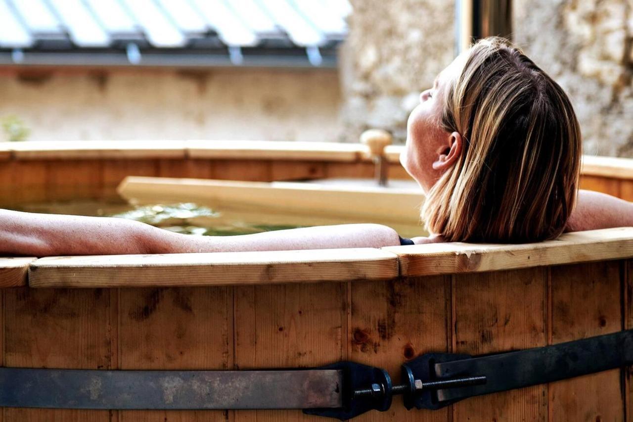 Rustic Fireplace Hotel Comfort Jaccuzi Dog Friend ブール・サン・モーリス エクステリア 写真